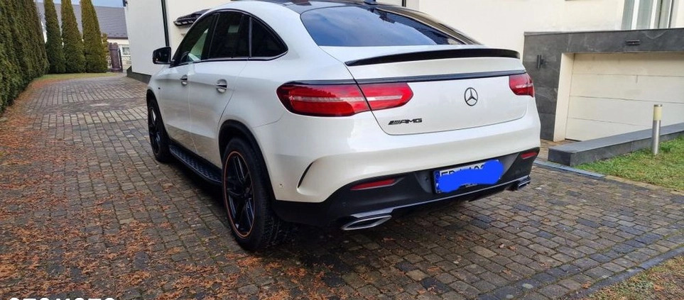 Mercedes-Benz GLE cena 269500 przebieg: 138000, rok produkcji 2018 z Pajęczno małe 211